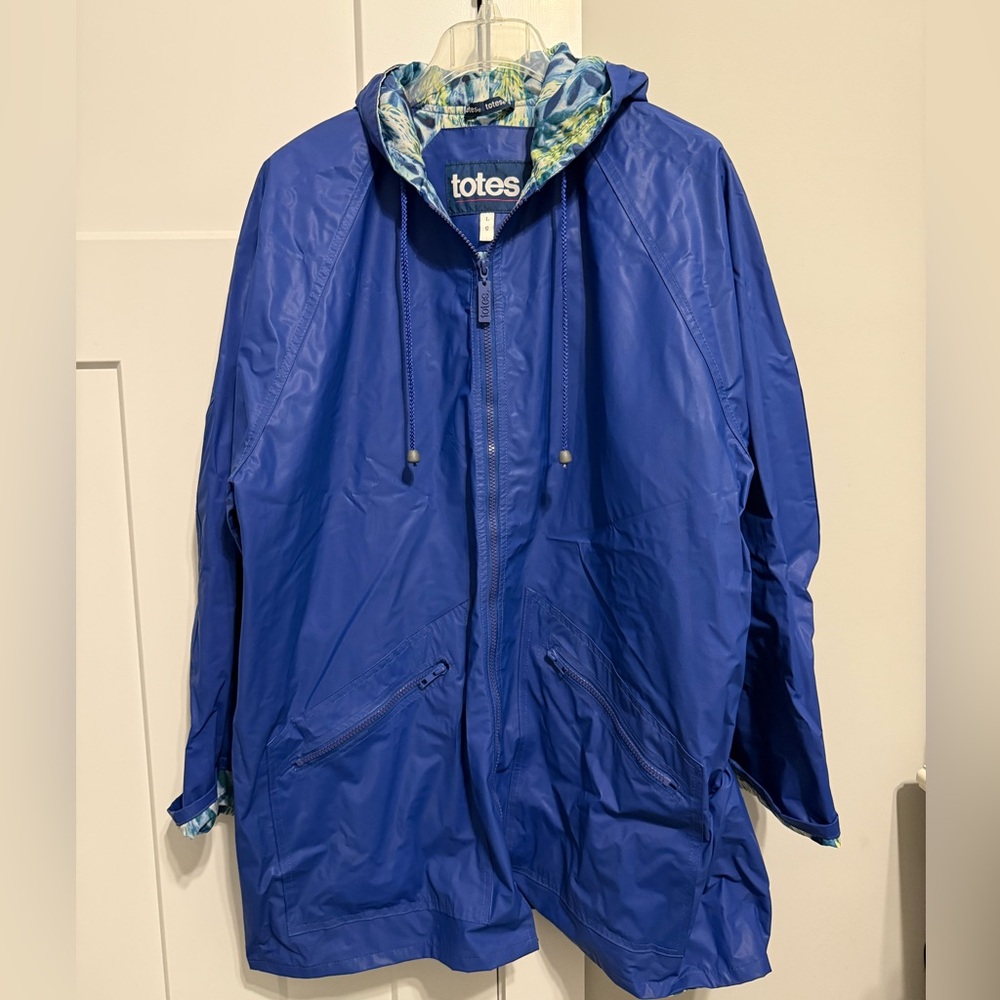 Totes Royal Blue Raincoat with Patterned Hood